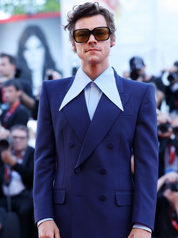 Don’t Worry Darling 2022 Harry Styles Blue Blazer