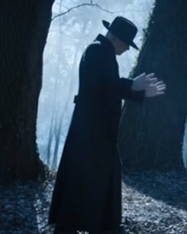 Fred Armisen TV Series Wednesday 2022 Uncle Fester Coat Black