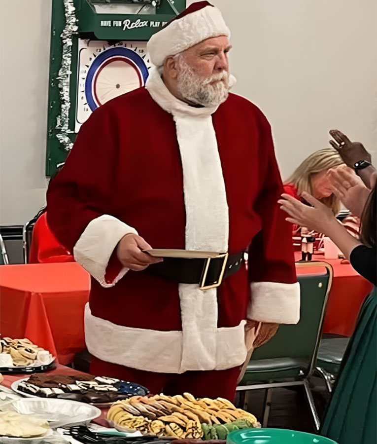 Nick Saint Nick Of Bethlehem 2024 Daniel Roebuck Red Santa Coat